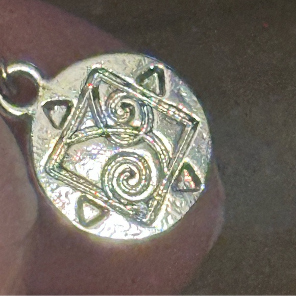 Crossroads multi strand freshwater pearl bracelet - Picture 4 of 5